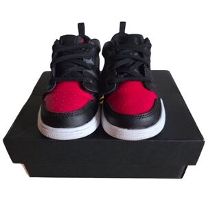Jordan 1 Low ALT (TD) Sneakers